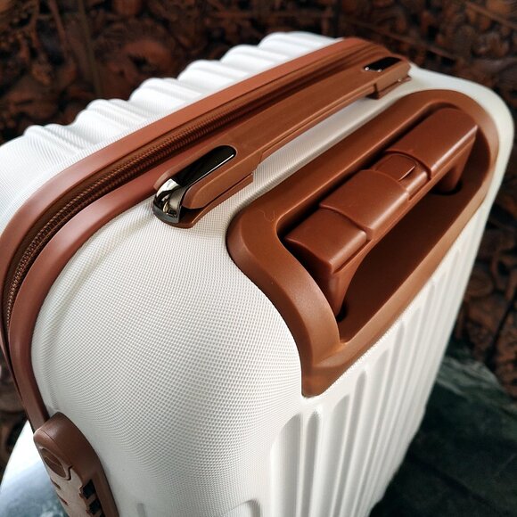 New 20" White & Cognac Brown Carry-On Luggage Suitcase Spinner Wheels - Picture 7 of 8